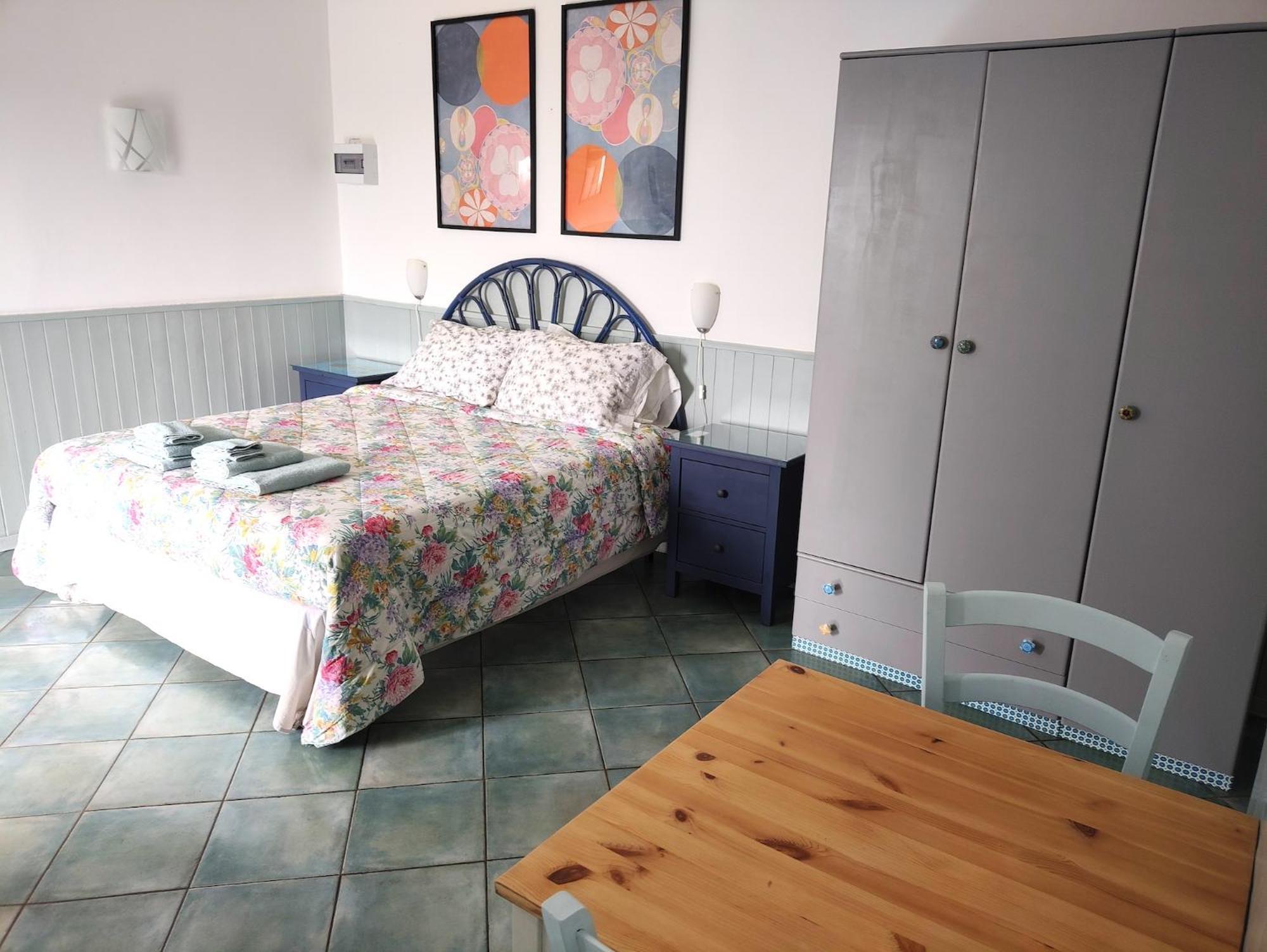 Ca' La Stella Sea-View Apartments Porto Azzurro Ngoại thất bức ảnh